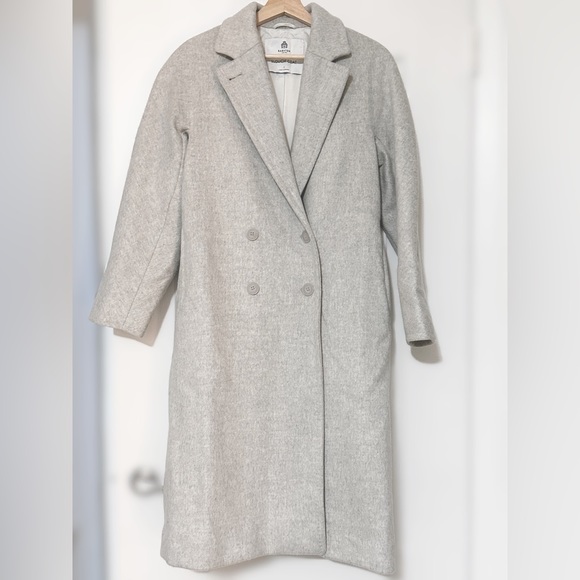 Sold Aritzia the slouch coat heather white (Item no: 91838) size 1 - Picture 2 of 3